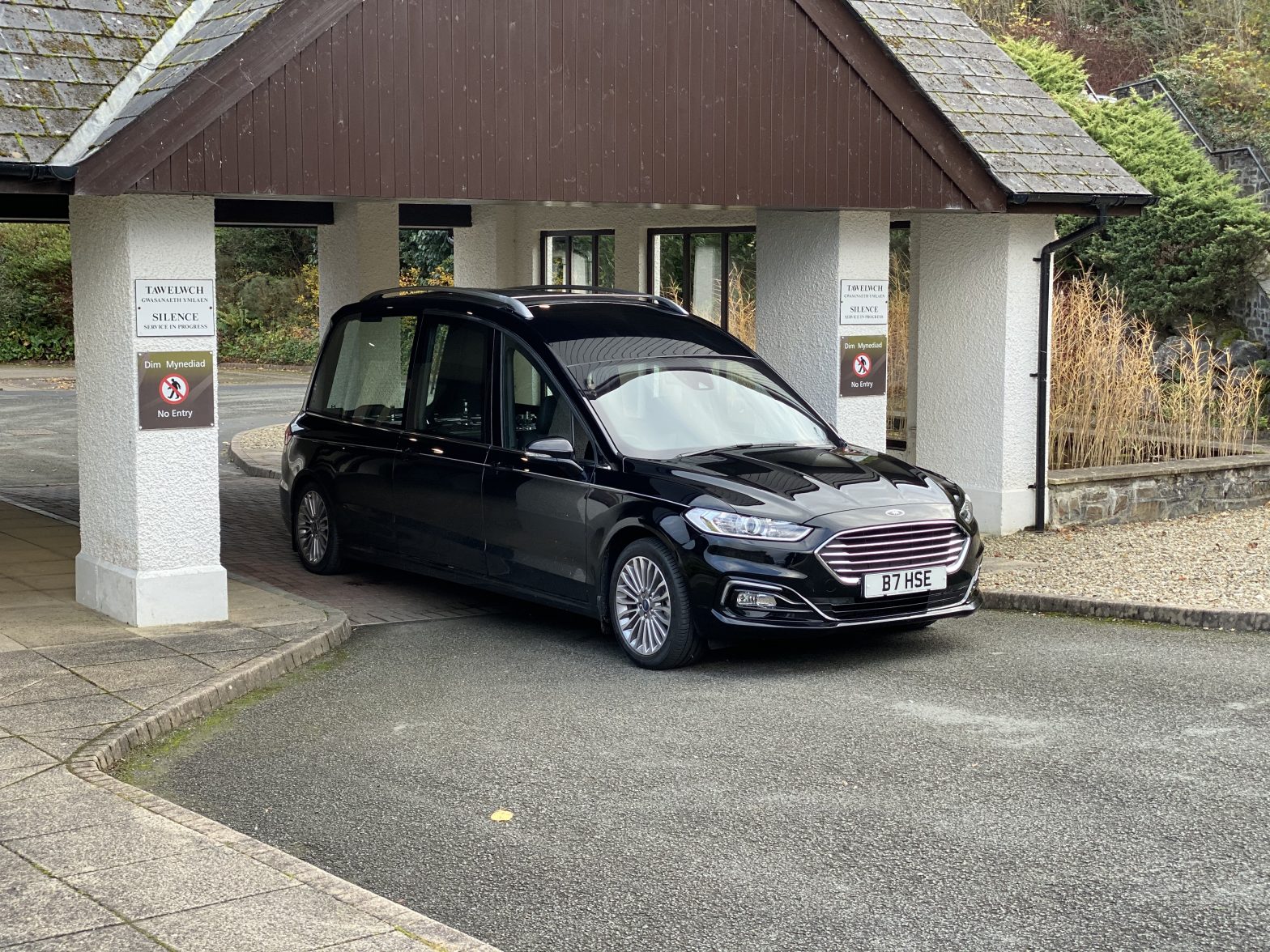Simple Funeral – IC & SM Davies Llandovery Funeral Directors